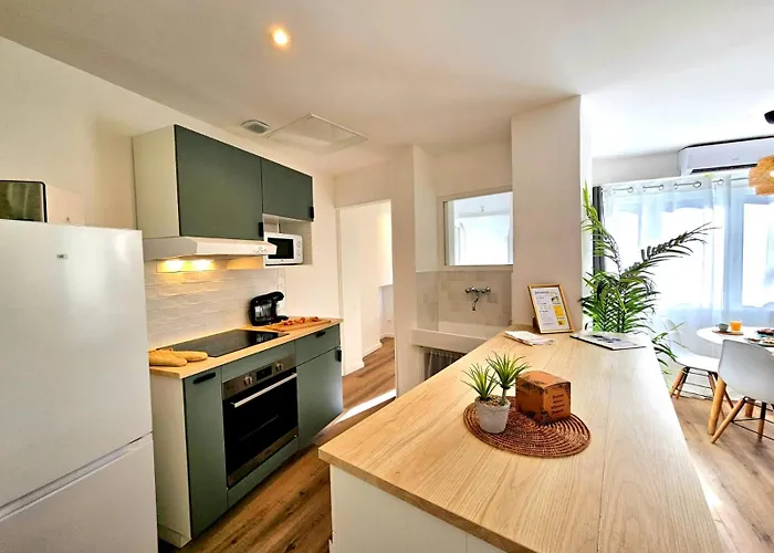 La Parenthese Avec Clim- Proche Arene Nimes