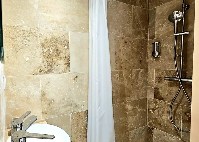 La Parenthese Avec Clim- Proche Arene Apartment *